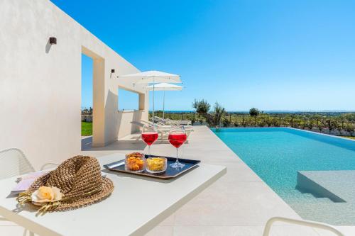 Villa Mora — 4-Star Luxury Hotel in Rosolini, Italy