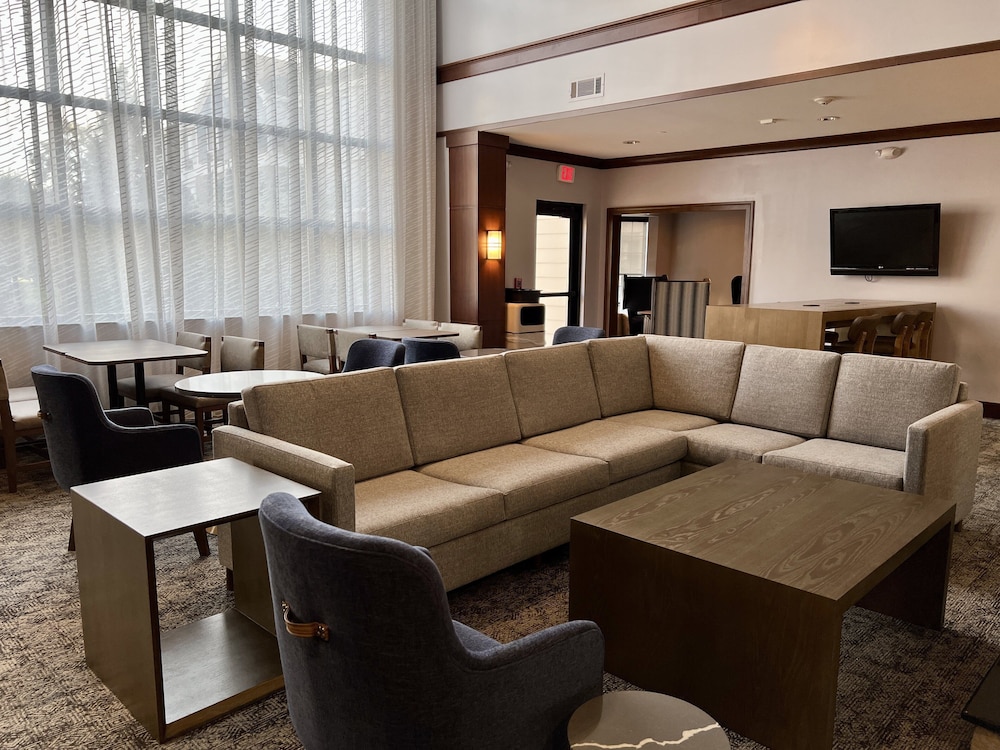 Staybridge Suites Milwaukee West Oconomowoc by IHG - photo 76
