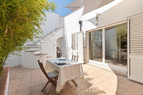 I Tre Nuraghi — hotel in Tresnuraghes