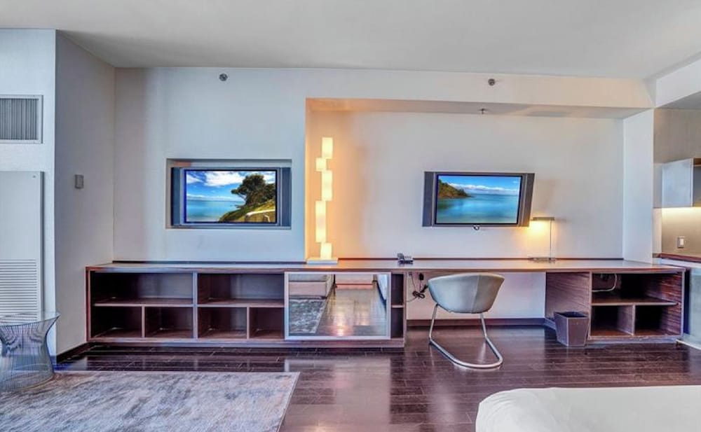 Palms Place Vacation Suites Collection - photo 36