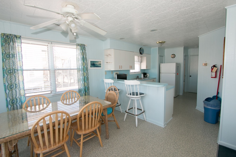 Outer Banks Motel - photo 96