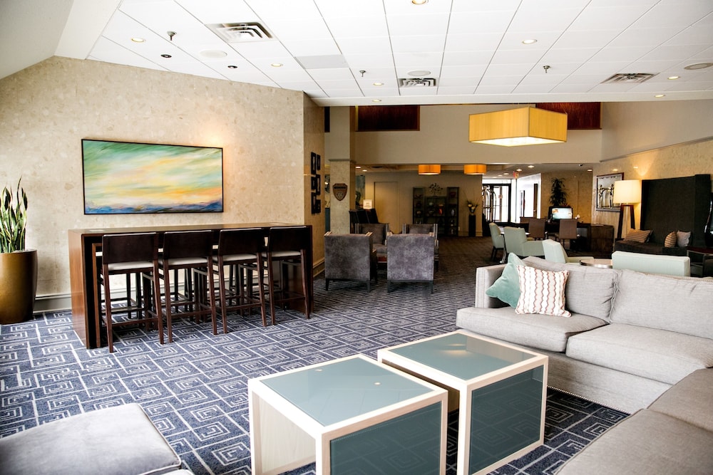 DoubleTree by Hilton Minneapolis Park Place - photo 11