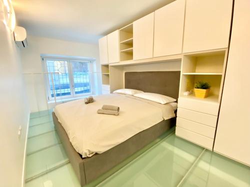 Loft 20 minuti dal duomo Moderno e accogliente — 4-Star Luxury Hotel in Milan, Italy