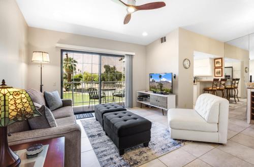 Farrell N79 - last minute hotel in Palm Springs