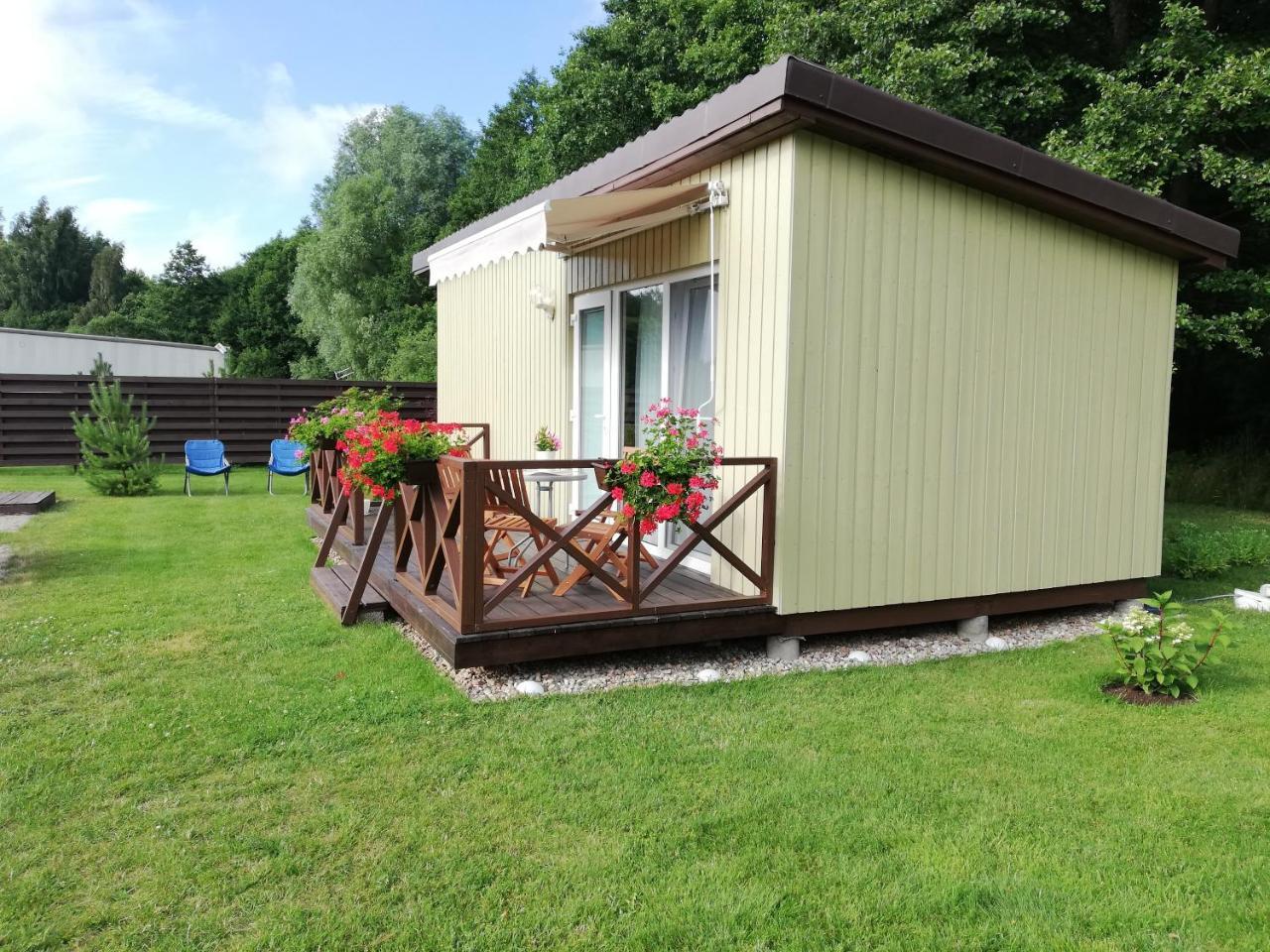 Poilsio namelis po juodalksniais in Palanga, Lithuania