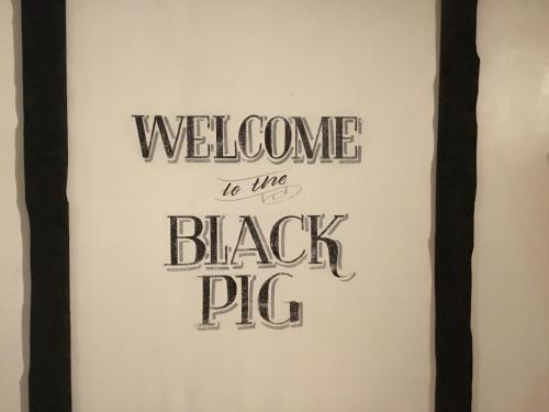 Black Pig - last minute hotel in Canterbury
