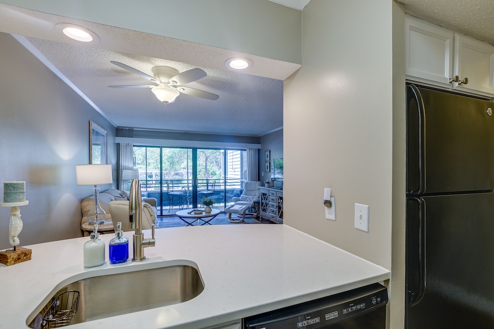 Serene Myrtle Beach Condo w Resort Amenities - photo 20
