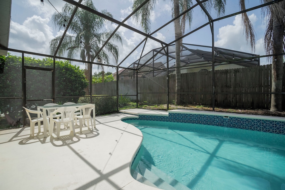Charming 4Bd Close to Disney Davenport Lakes 125 Davenport - photo 3