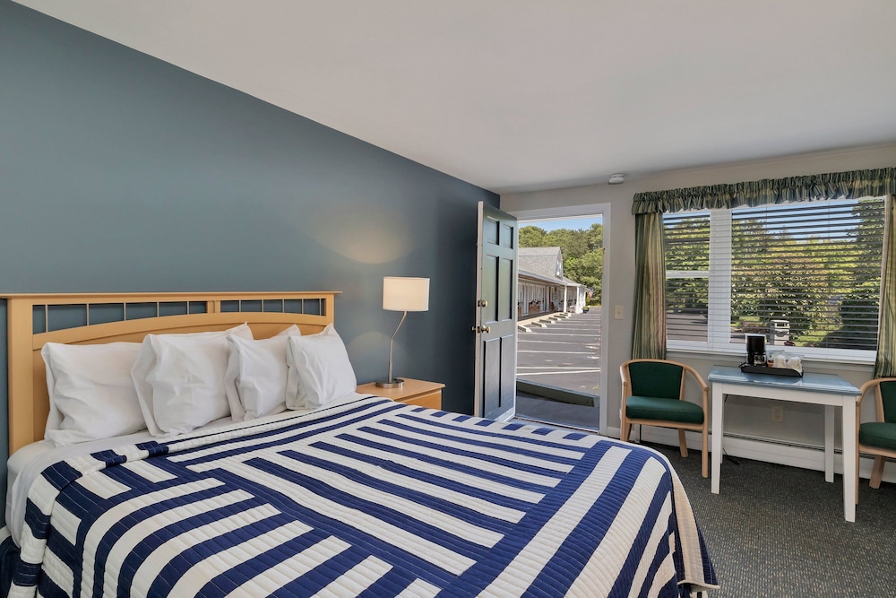 Handkerchief Shoals Inn - photo 19