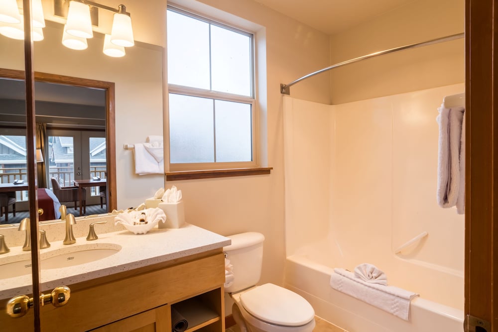 Inn at Cannon Beach - photo 40