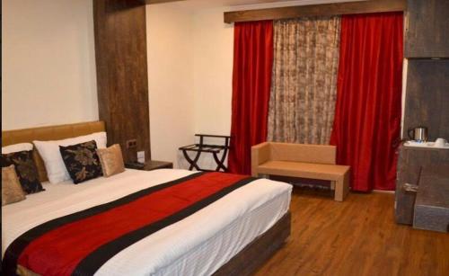 Hotel Green Leaf - carbon neutral hotel in Srinagar