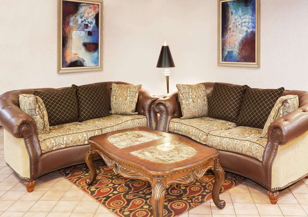 Baymont by Wyndham St. Joseph Stevensville - photo 2