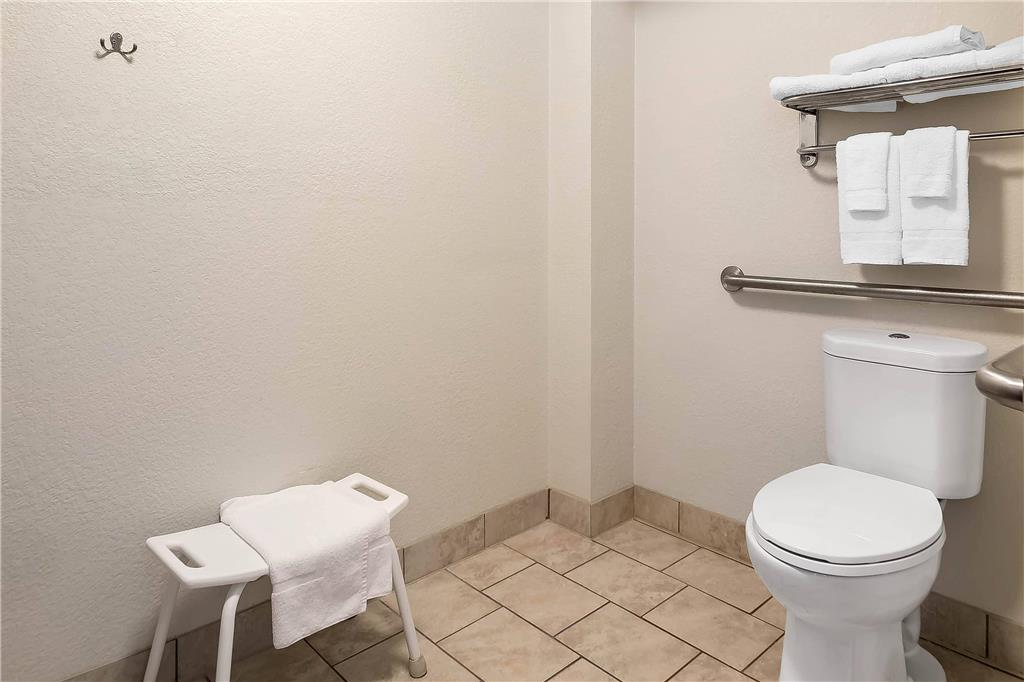 Quality Inn Janesville North - photo 18