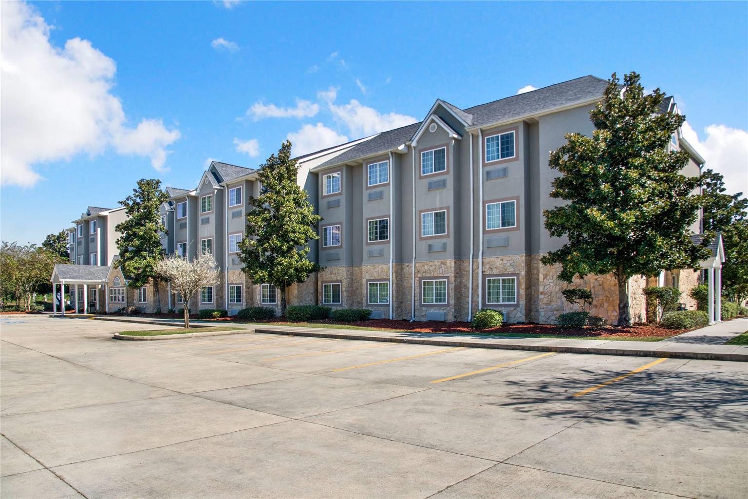 Microtel Inn & Suites by Wyndham Pearl River Slidell — hotel in Pearl River