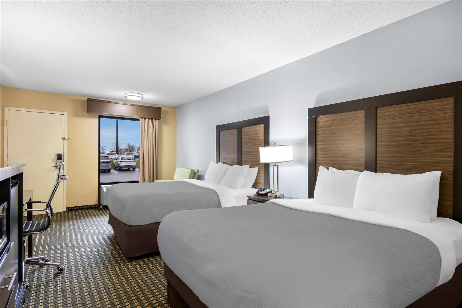 Quality Inn Perry National Fairgrounds Area - photo 8