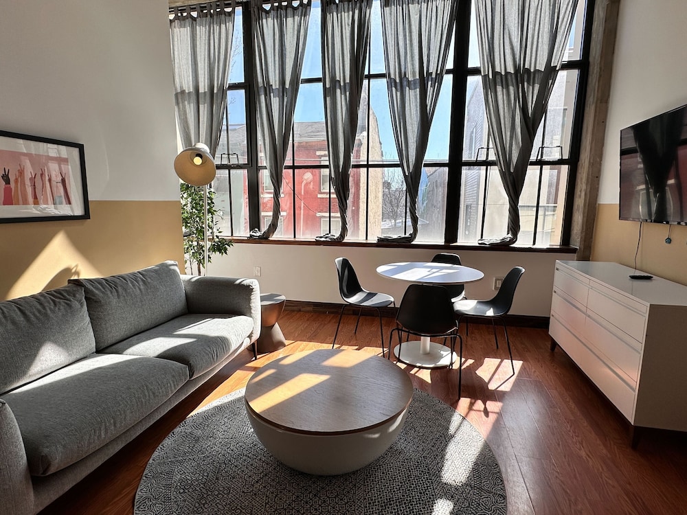 Sosuite at Independence Lofts - photo 200