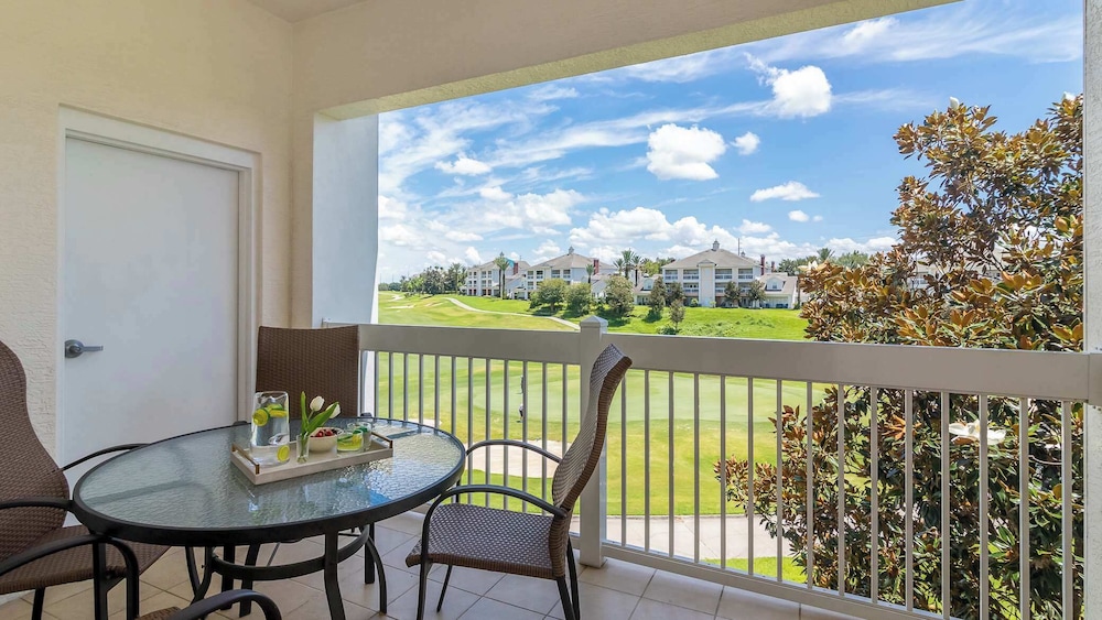 Fun In The Sun in Reunion — 4-Star Luxury Hotel in Kissimmee, United States
