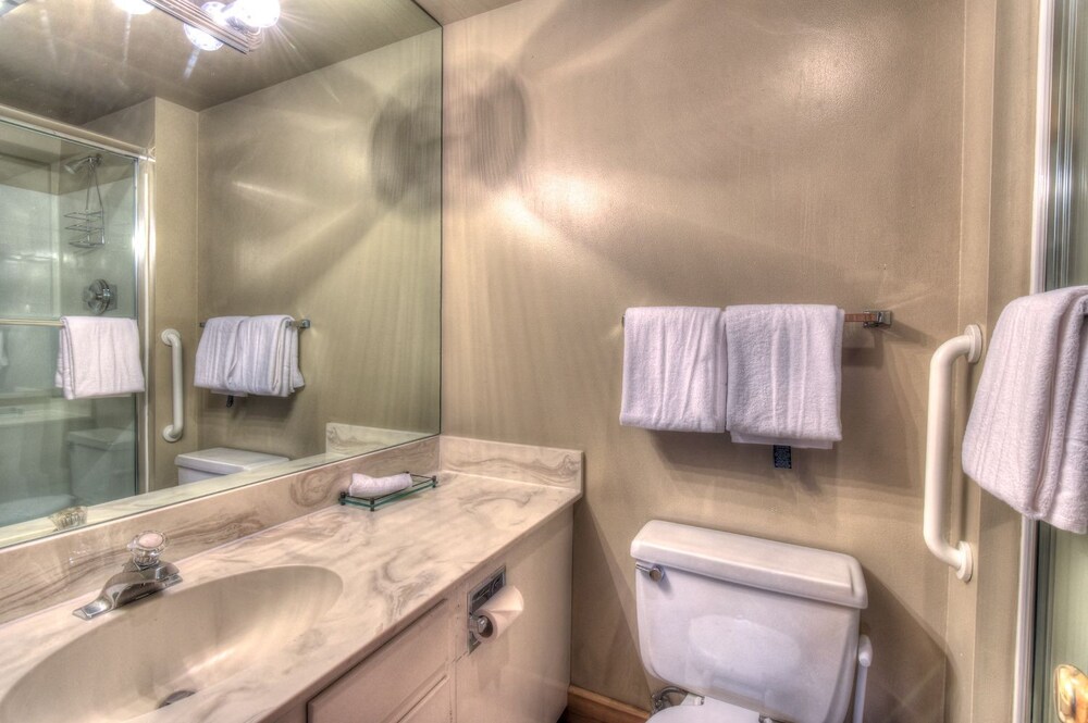Brockway Springs Quarters - photo 20