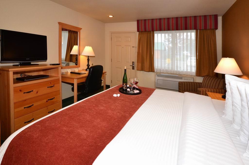 Best Western Plus Hartford Lodge - photo 7