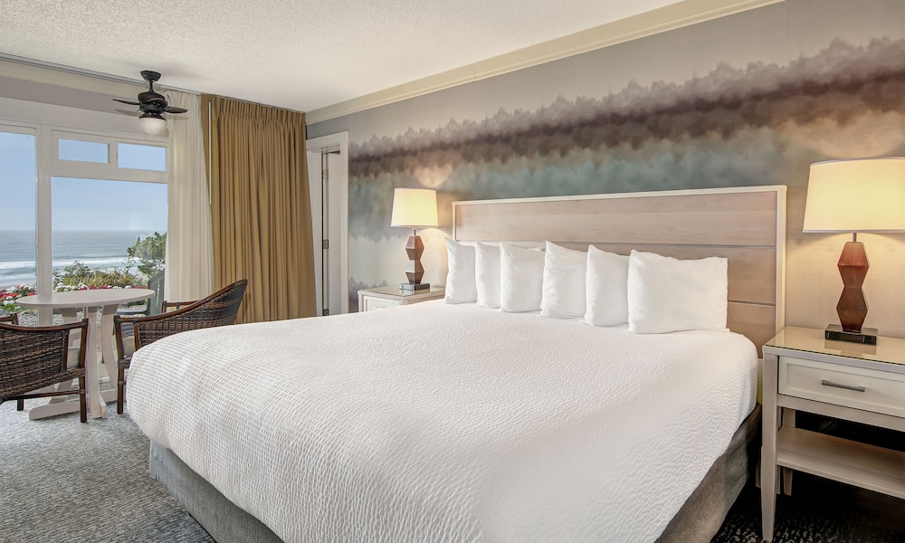 Hallmark Resort Newport - photo 6