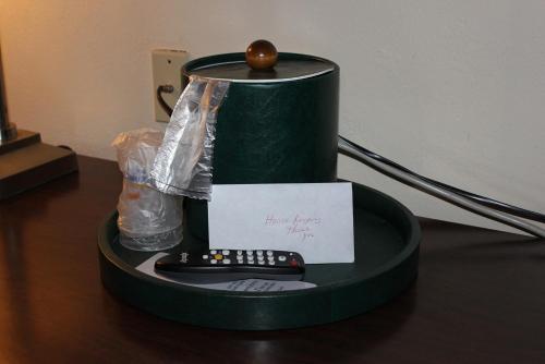 Executive Inn of Knoxville - photo 11