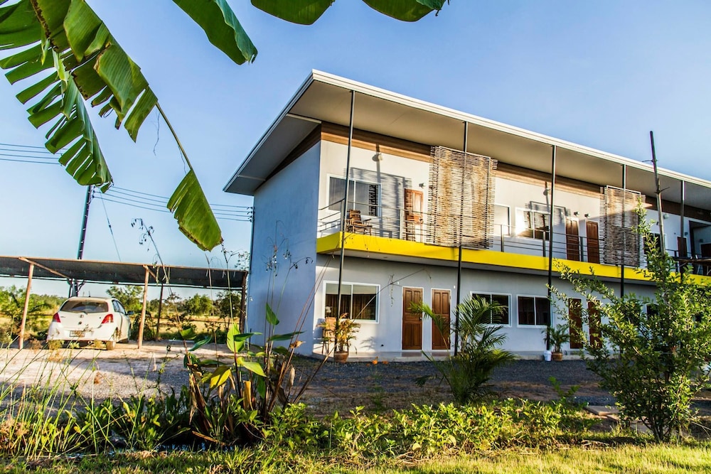 Ruanboonma Resort — Kabin Buri