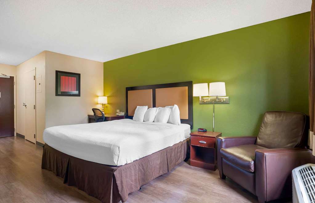 Extended Stay America Suites Los Angeles Torrance Harborgate - photo 17