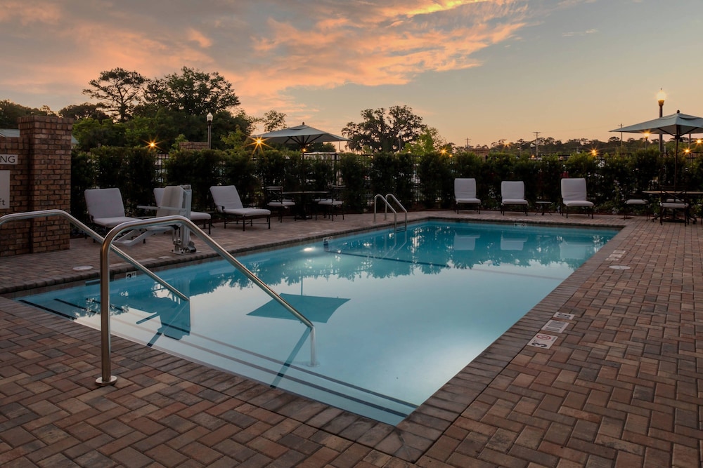 Courtyard by Marriott Thomasville Downtown - photo 16