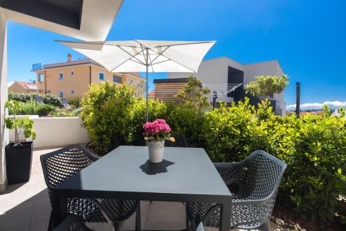Apartment Art — 4-Star Luxury Hotel in Krk, Croatia