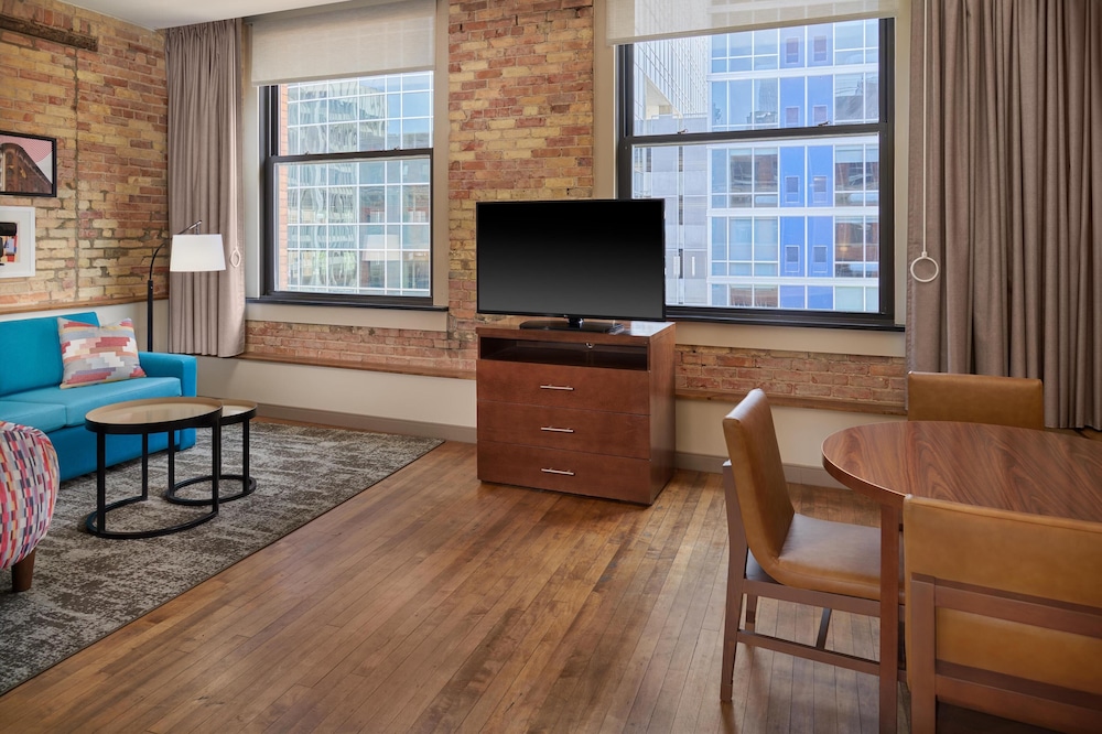 Homewood Suites by Hilton Grand Rapids Downtown - photo 41
