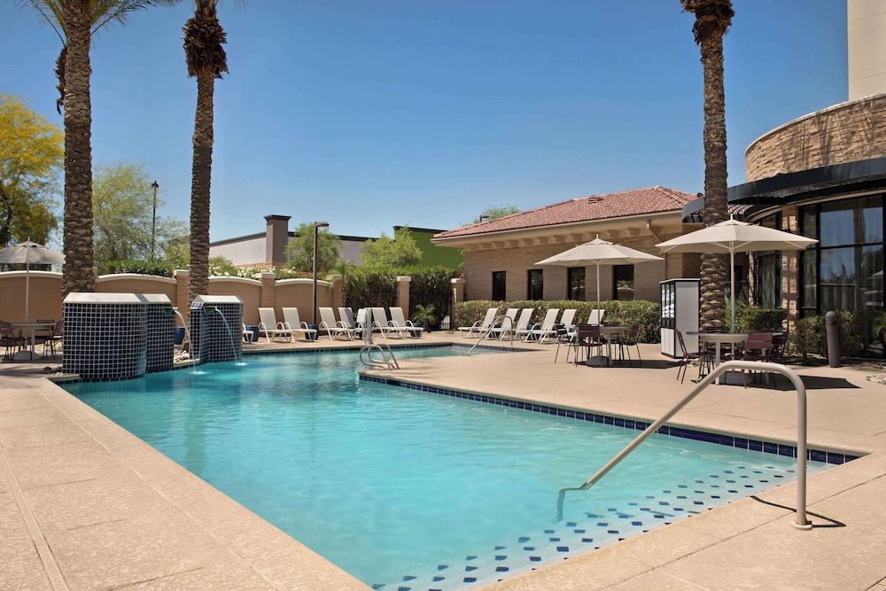 Hilton Phoenix Chandler - photo 28