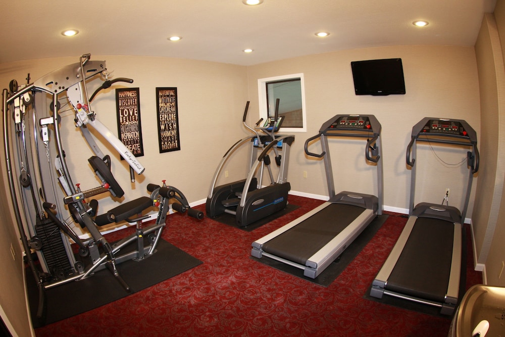 St. Ignace Budget Host Inn - photo 24