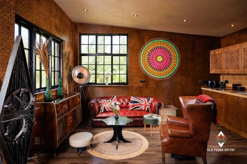 Old Pound Smithy - carbon neutral hotel in Bideford