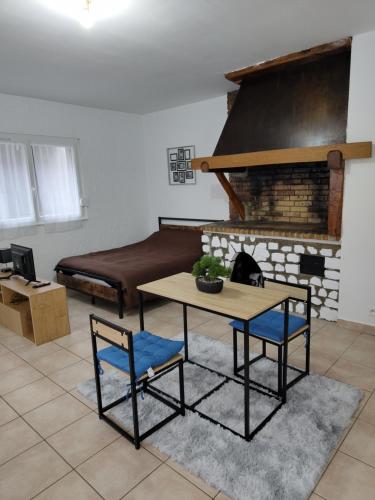 Cosy Studio - carbon neutral hotel in Unknown City