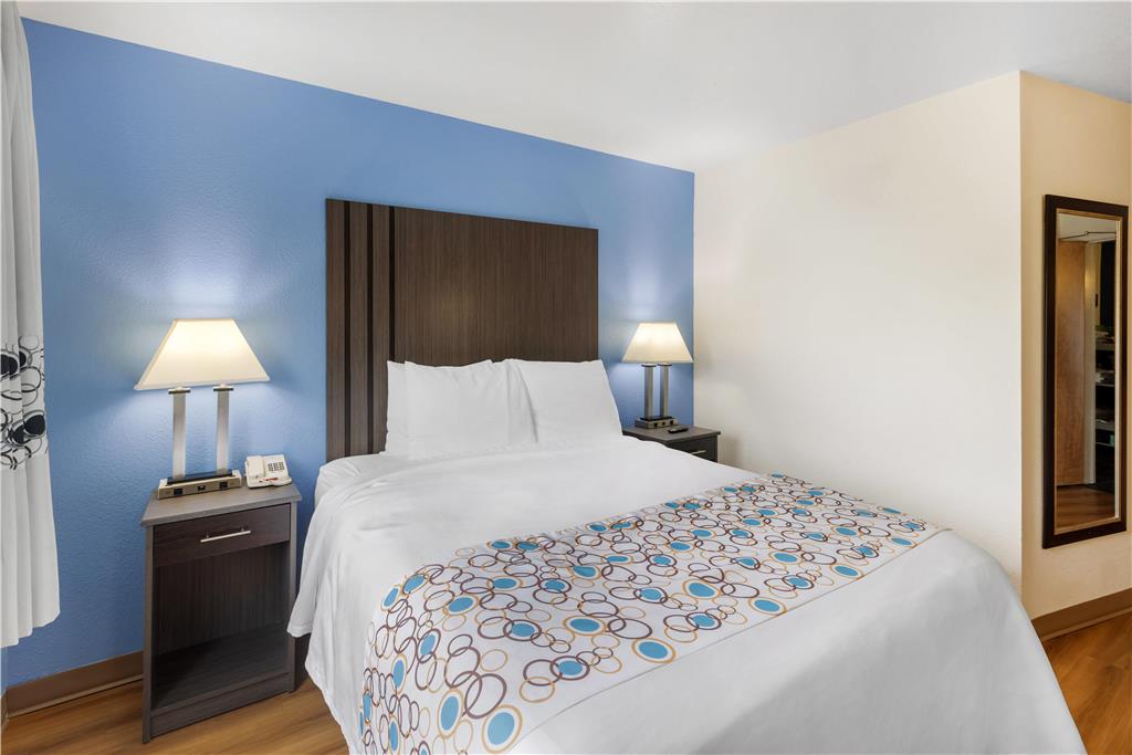 SureStay Plus Hotel by Best Western Niagara Falls East - photo 18