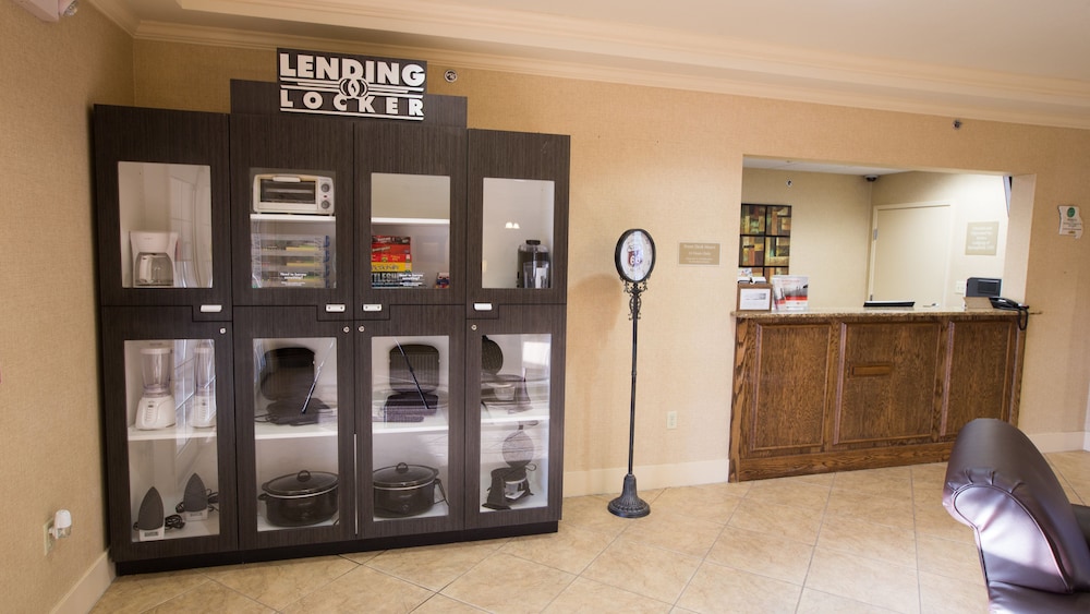 Candlewood Suites Springfield by IHG - photo 24