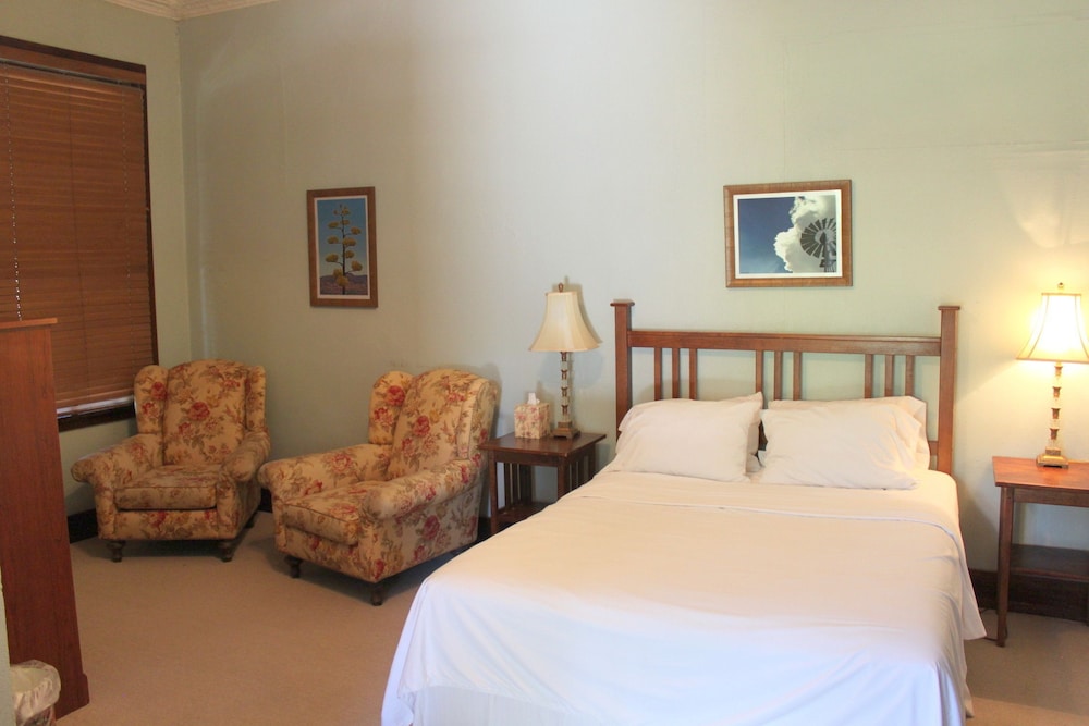 The Hotel Limpia - photo 46