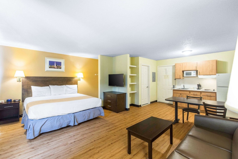 Hawthorn Extended Stay by Wyndham Lewisville - photo 22