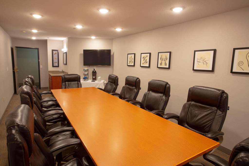 Country Inn & Suites by Radisson Fargo ND - photo 18