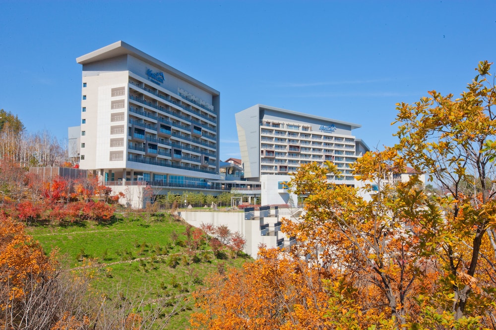 High1 Condominium — 4-Star Luxury Hotel in T'aebaek, South Korea
