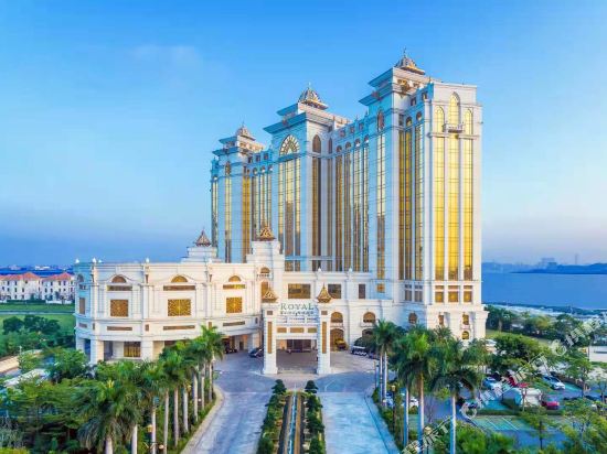 Royal Seaside Hotel and Hot Springs Xiamen in Xiamen, People's Republic of China