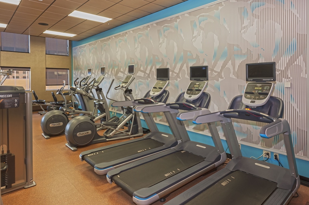 Crowne Plaza Suites MSP Airport Mall of America by IHG - photo 12