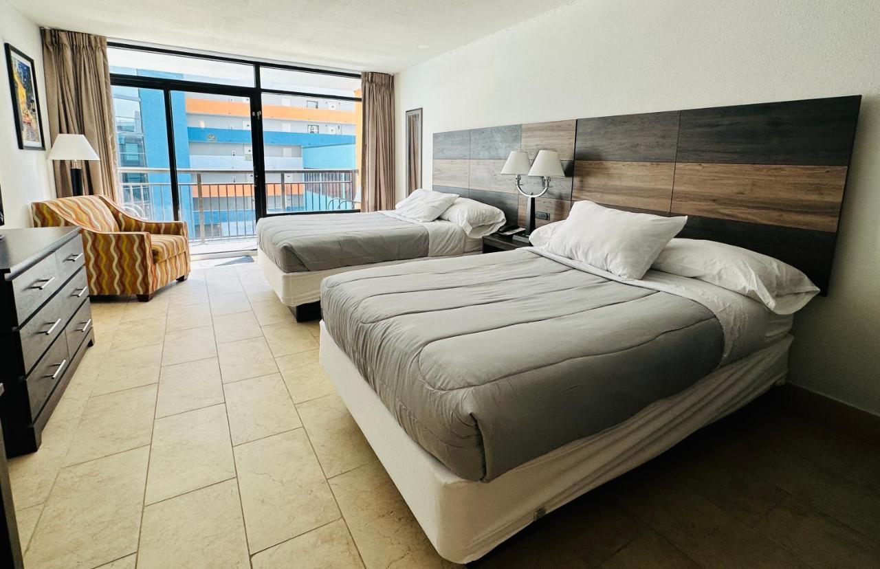 Landmark Resort Updated Double Suite - last minute hotel in Myrtle Beach