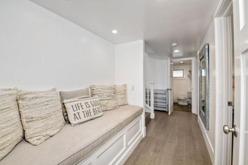 Luxury Ocean Views Steps To The Sand Tower 36 Lower Condo Unit — Carlsbad