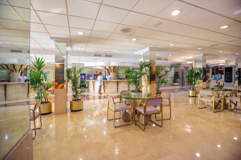 Hotel Servigroup Diplomatic — Benidorm — photo 2