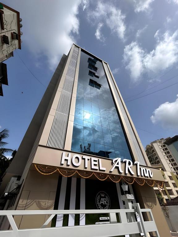 Hotel Ar Inn in Thane, India