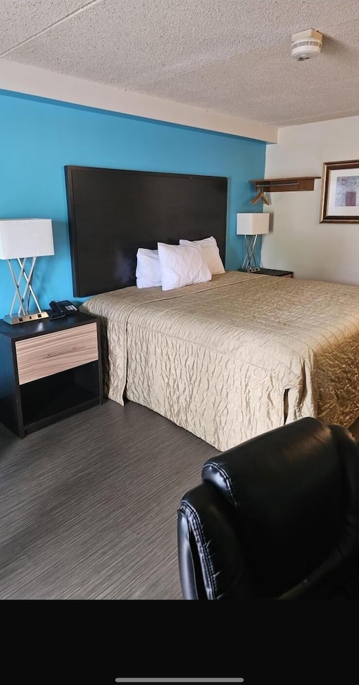 Americas Best Value Inn Horseheads - photo 9