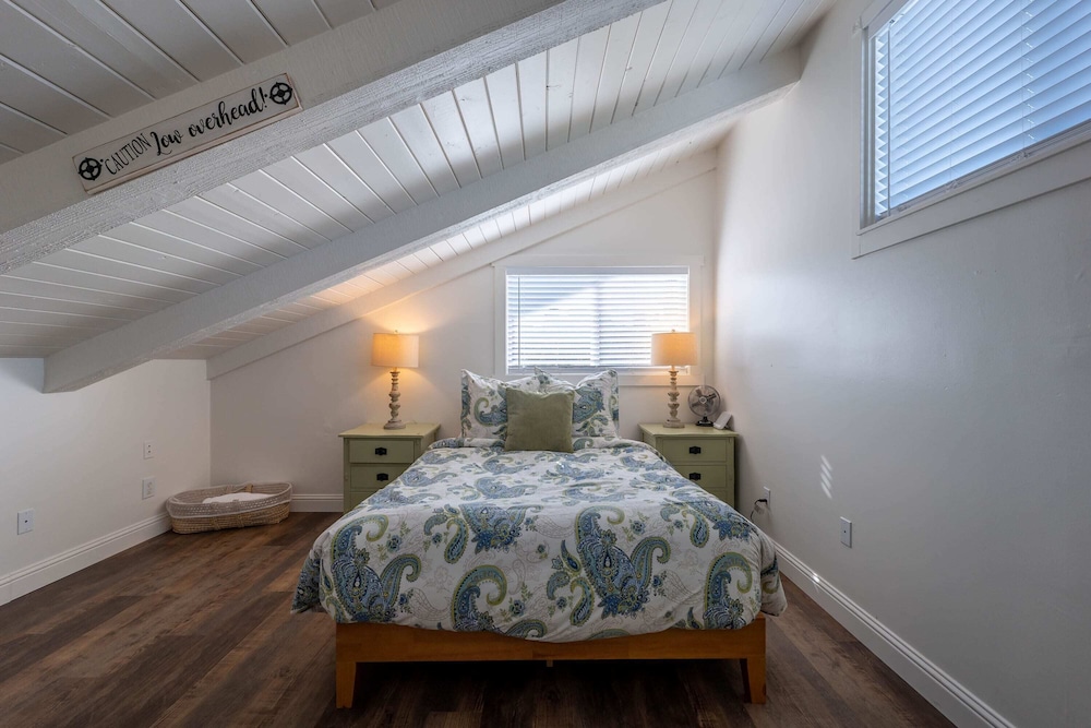 Bandon Marina Inn - photo 38