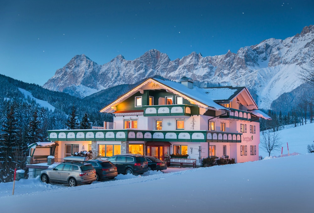 Landhaus Bergrast — 4-Star Luxury Hotel in Ramsau Am Dachstein, Austria
