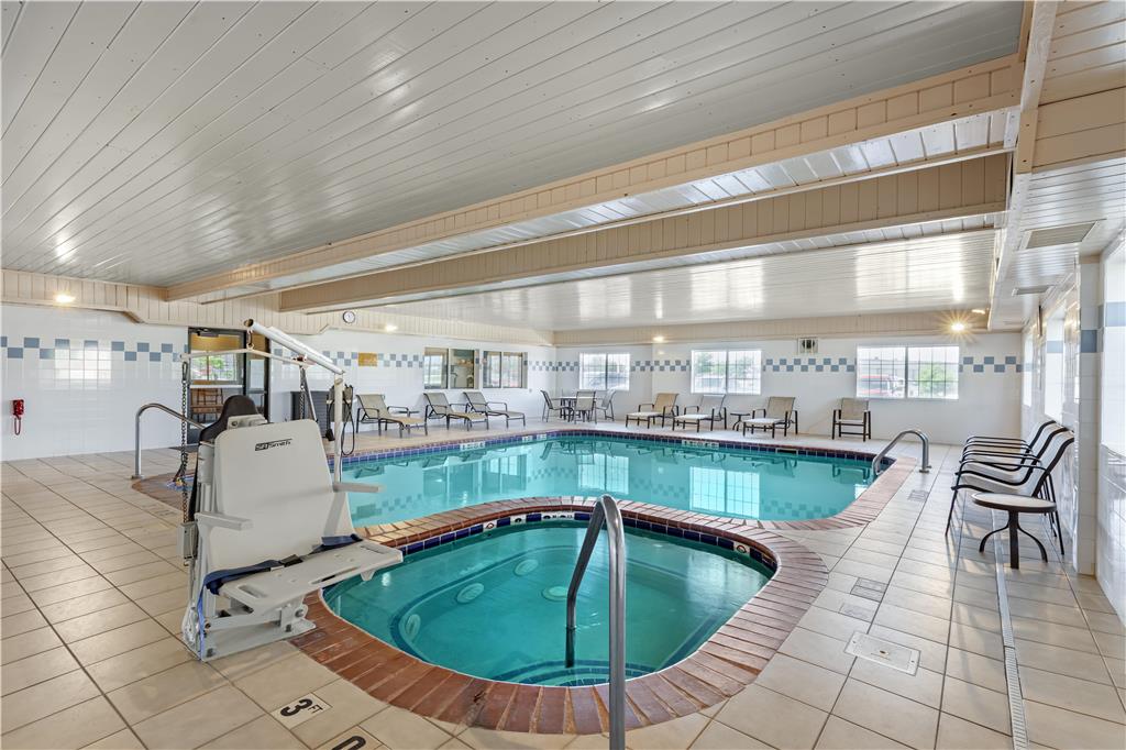 Best Western Firestone Inn & Suites - photo 40